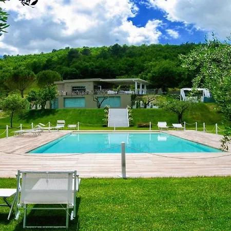 Baiano By The Pool Whole Slps 26 Spoleto 9km *
