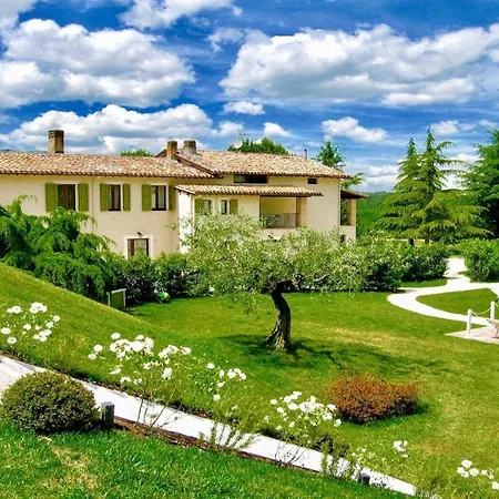 Baiano By The Pool Whole Slps 26 Spoleto 9km *