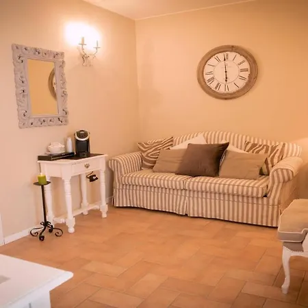 Villa Baiano By The Pool Whole Slps 26 Spoleto 9km